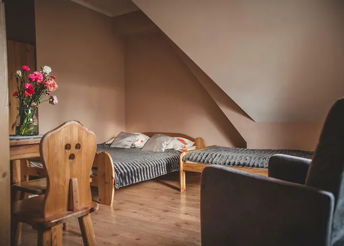 Goscinne Gobo ホームステイ *